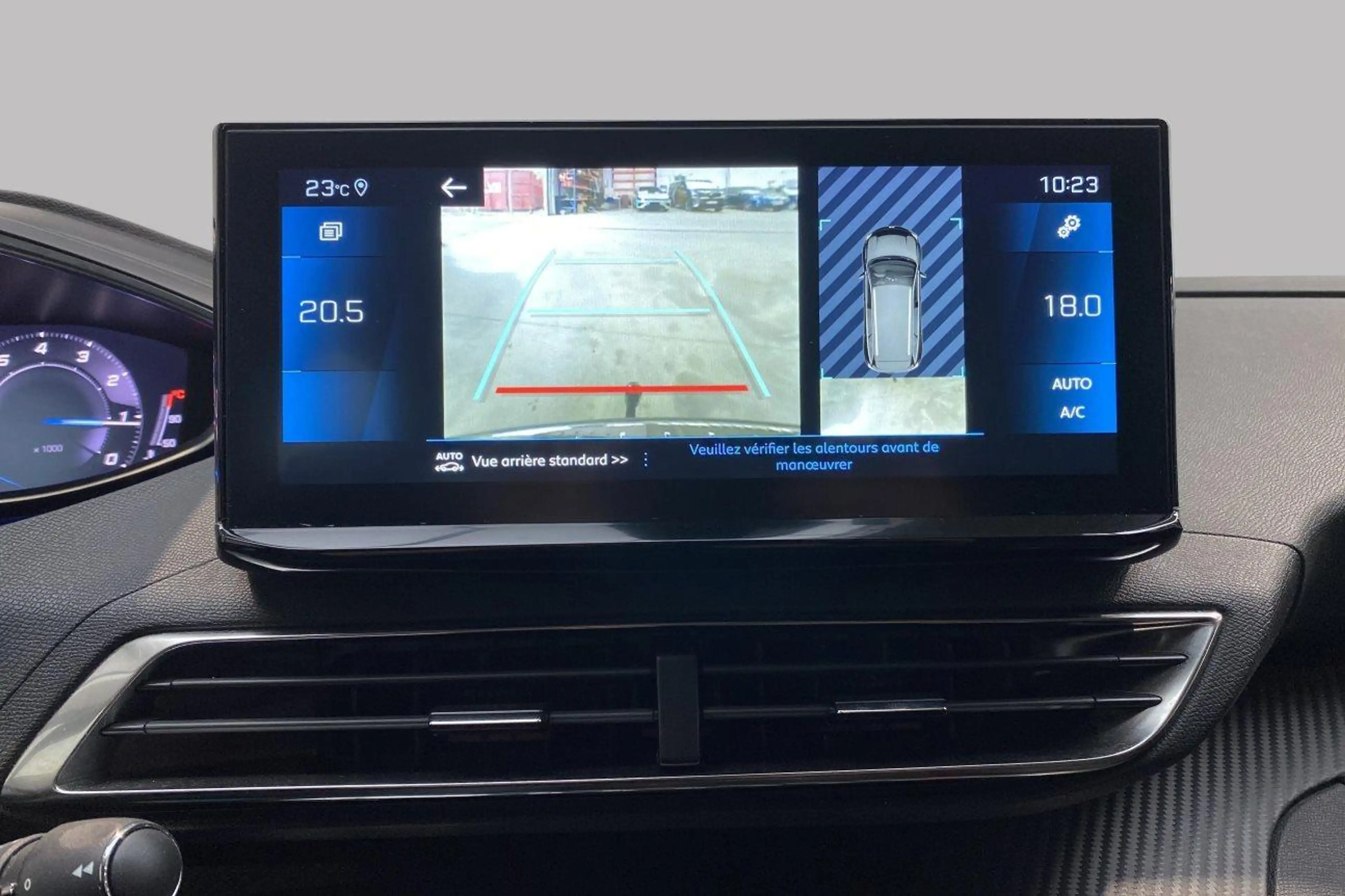 Peugeot 5008 Allure — photo 14