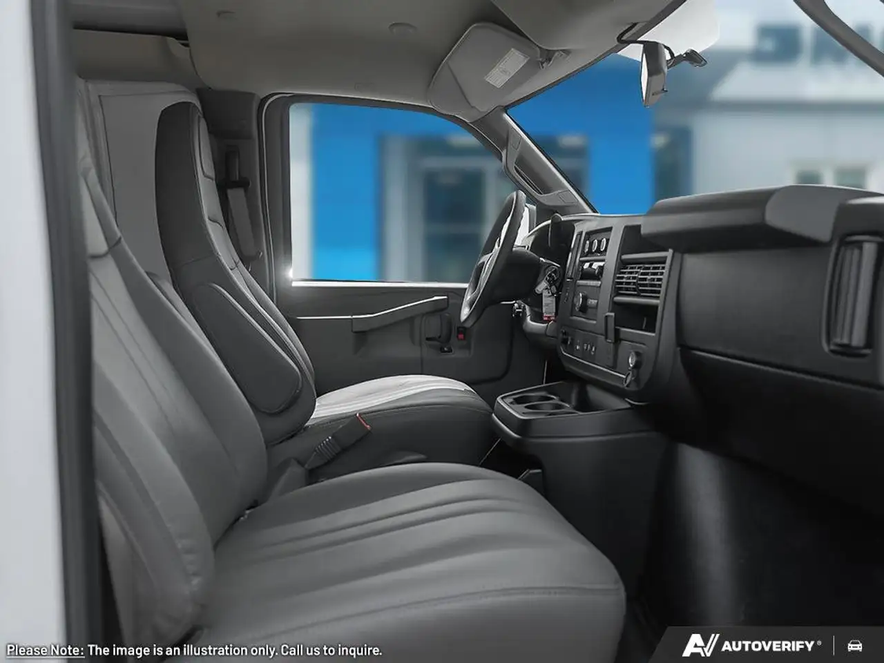 GMC Savana снимка GMC Savana