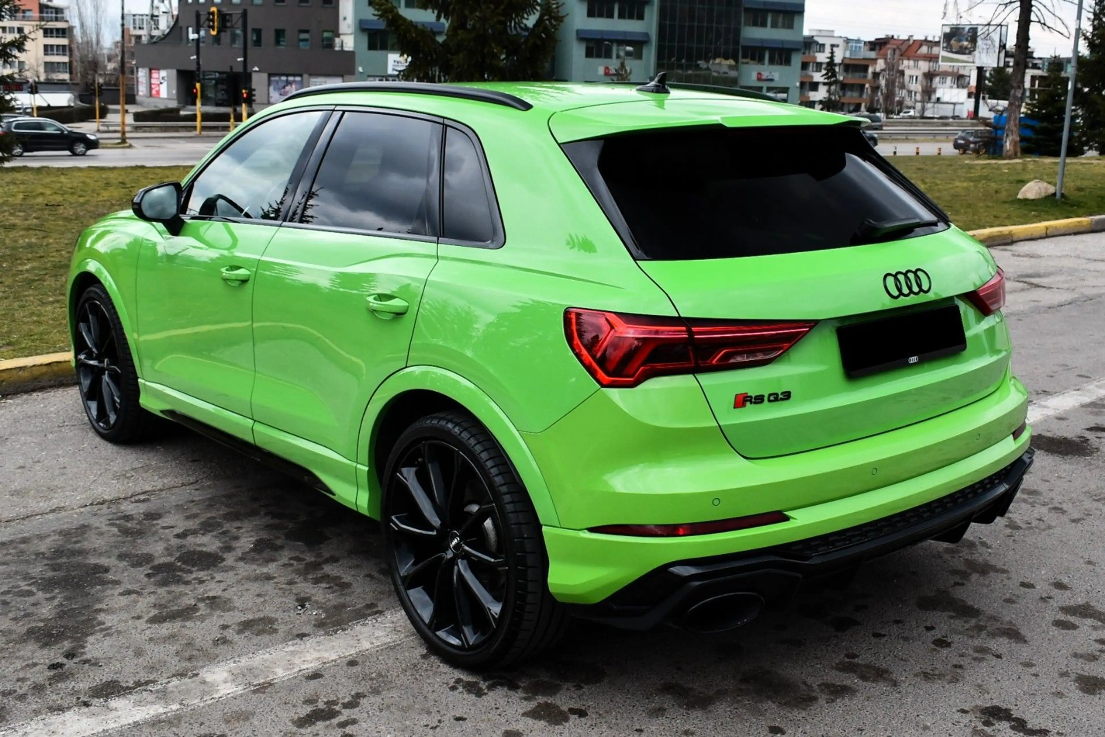 Audi RS Q3 2.5 TFSI quattro B&O/CARBON/3xKLIMA/KEY/KAM — photo 3