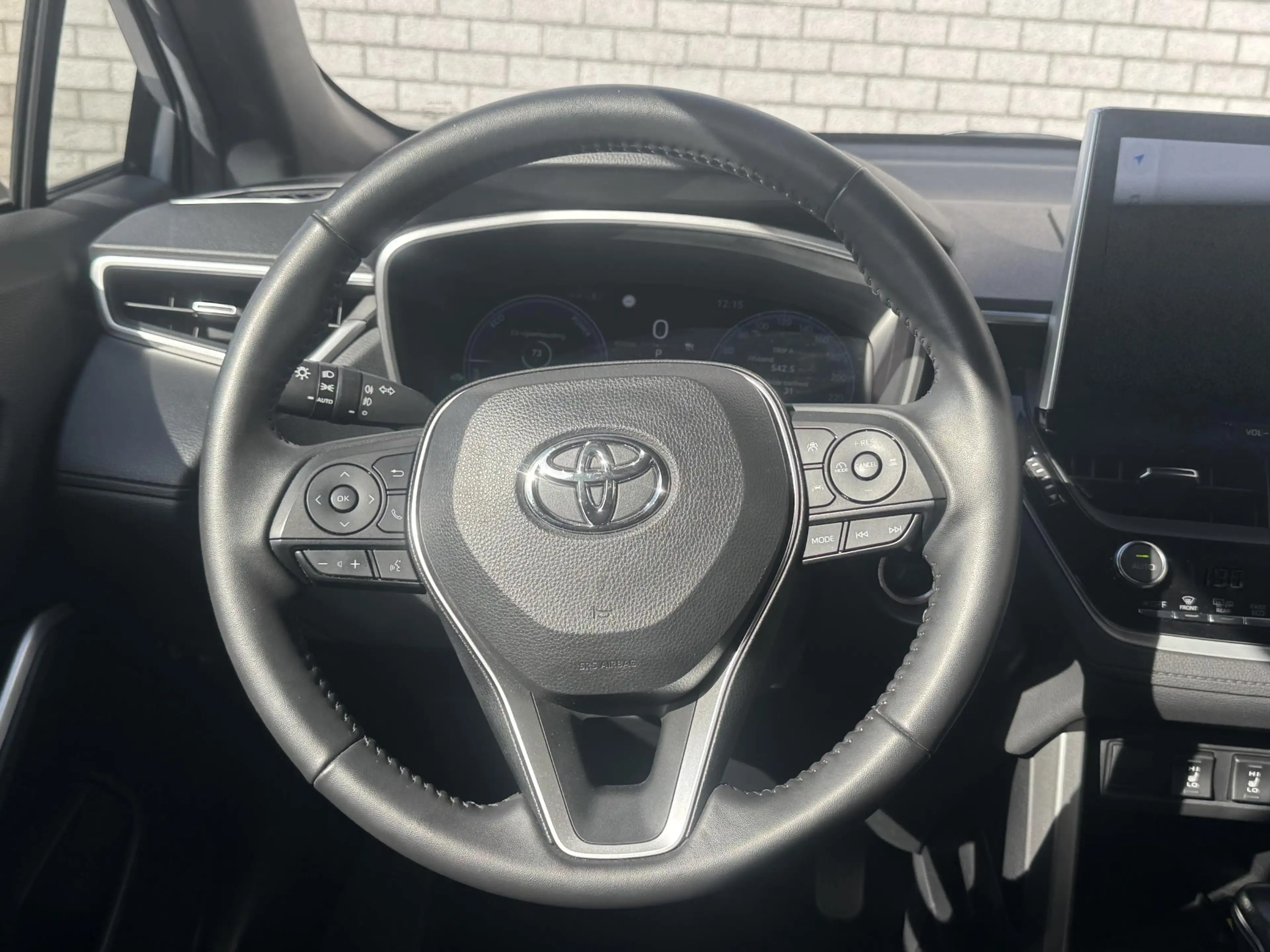 Toyota Corolla Cross 2.0 High Power Hybrid First Edition | Trekhaak | C — photo 33
