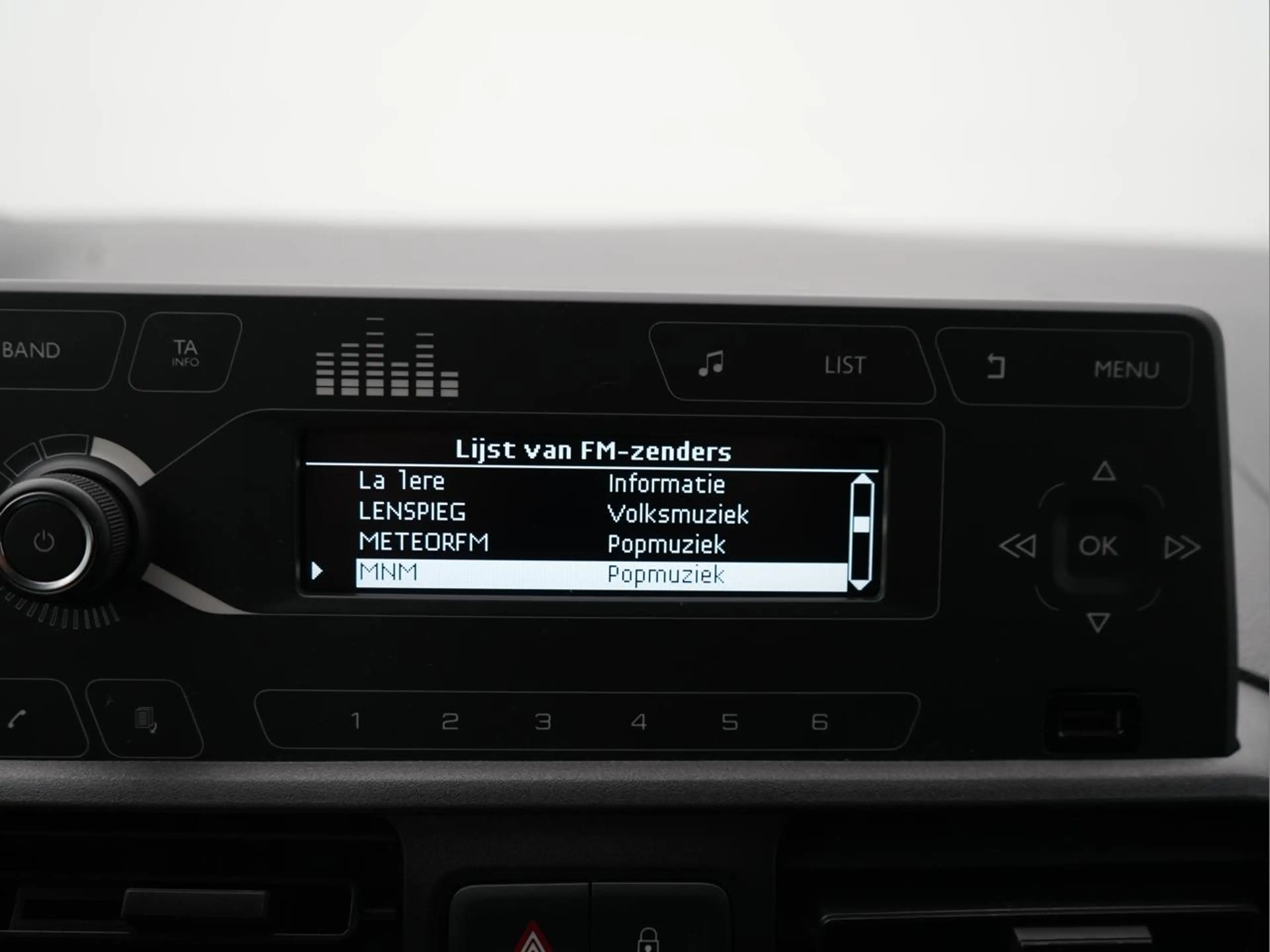 Citroen Berlingo 1.5 BlueHDi M Light Control (EU6.3) — photo 14