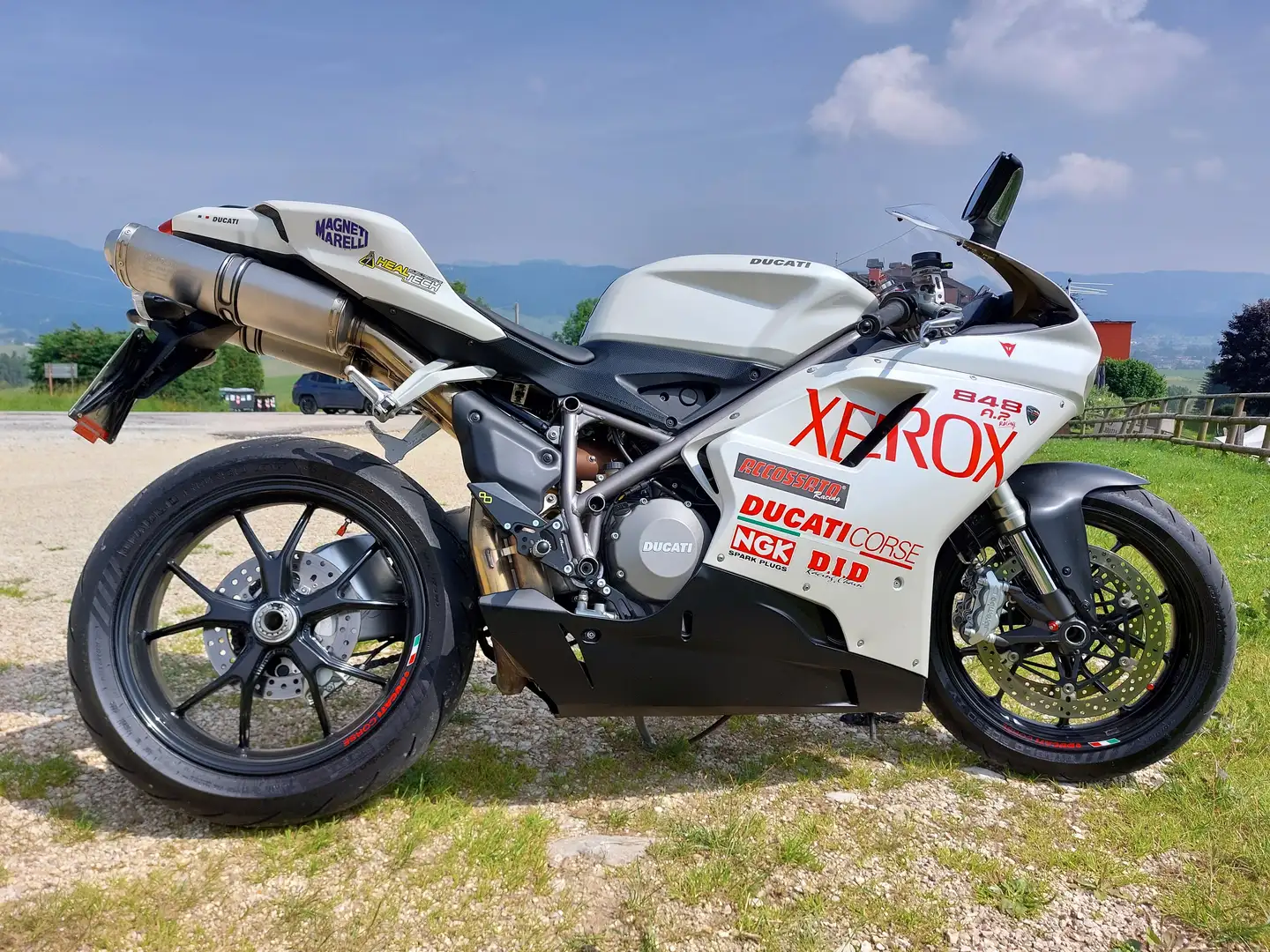 Ducati 848 Perlata Wit - 1