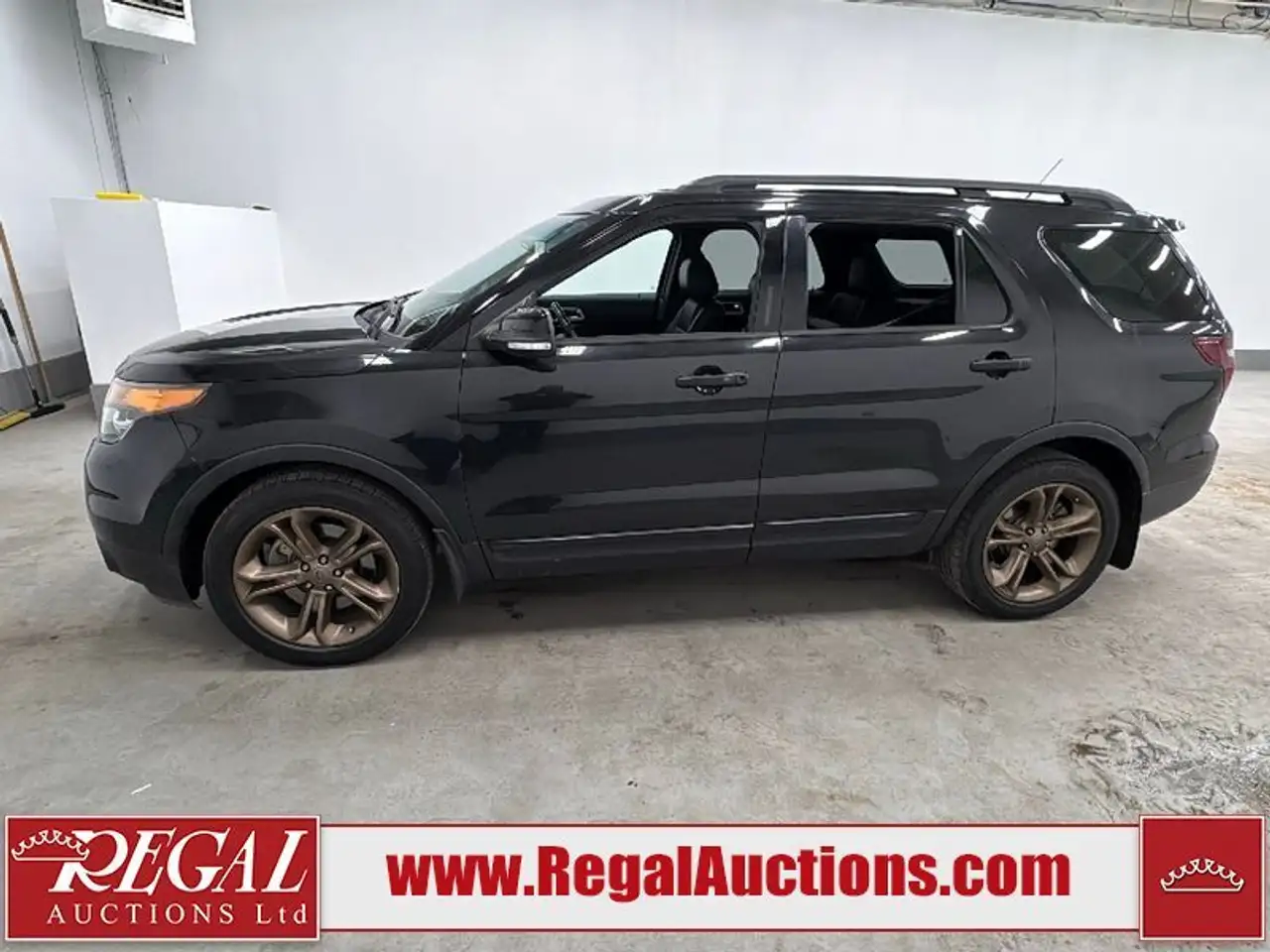 Ford Explorer photo Ford Explorer