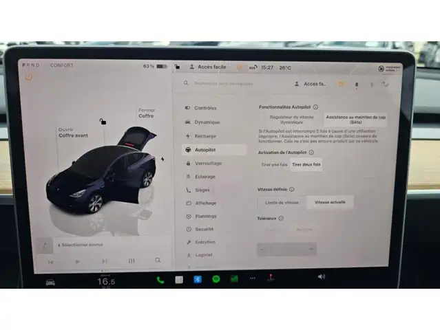 Tesla Model Y view 11