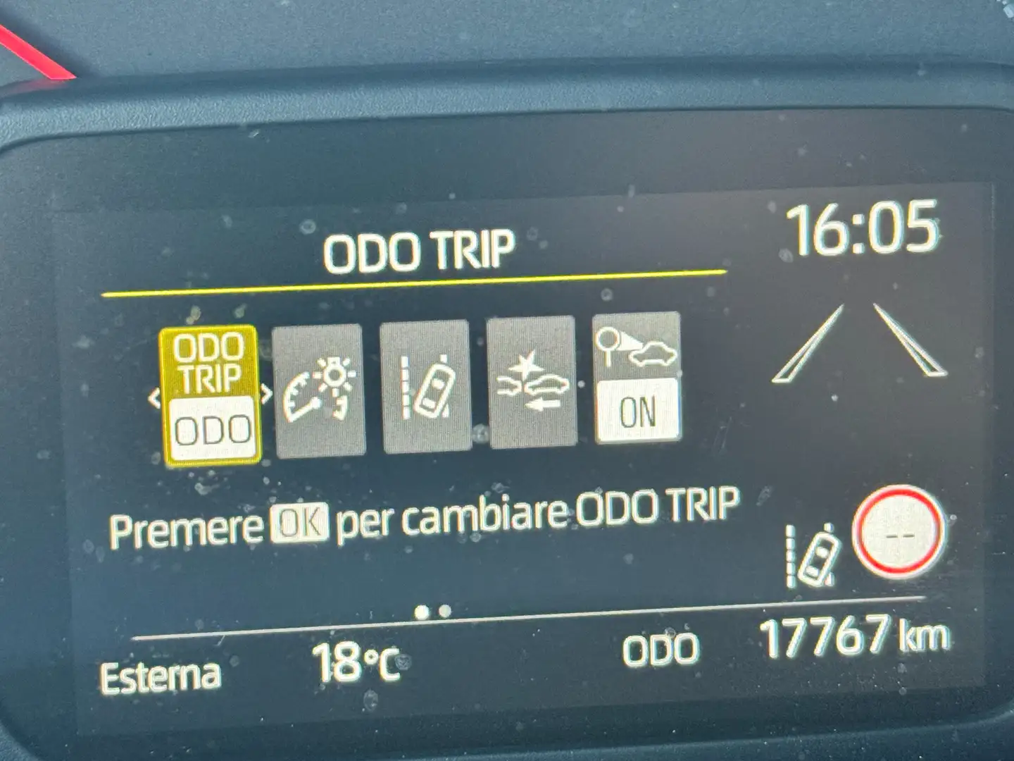 Toyota Aygo Aygo X X 1.0 Trend 72cv Зелений - 2