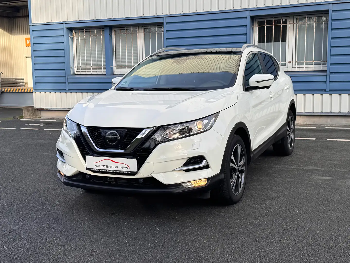 Nissan Qashqai Automatik N-Connecta°1.Hand°Garantie° Blanc - 2