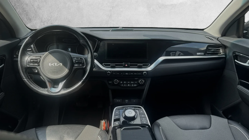 Kia e-Niro Edition 64 kWh (NL-auto, 1e Eig, Navi, Carplay, St — photo 2