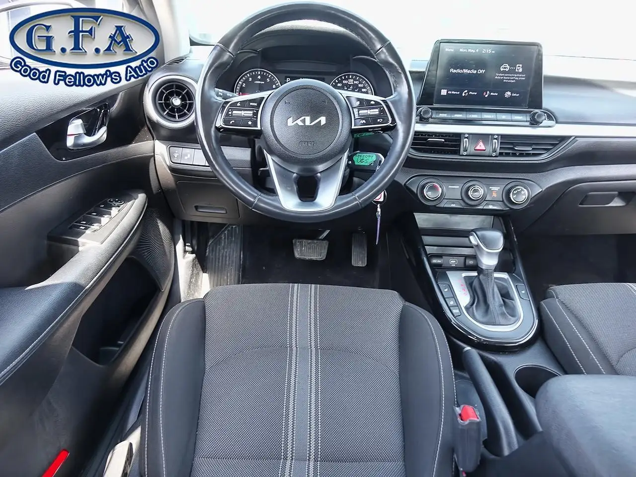 Kia Forte снимка Kia Forte