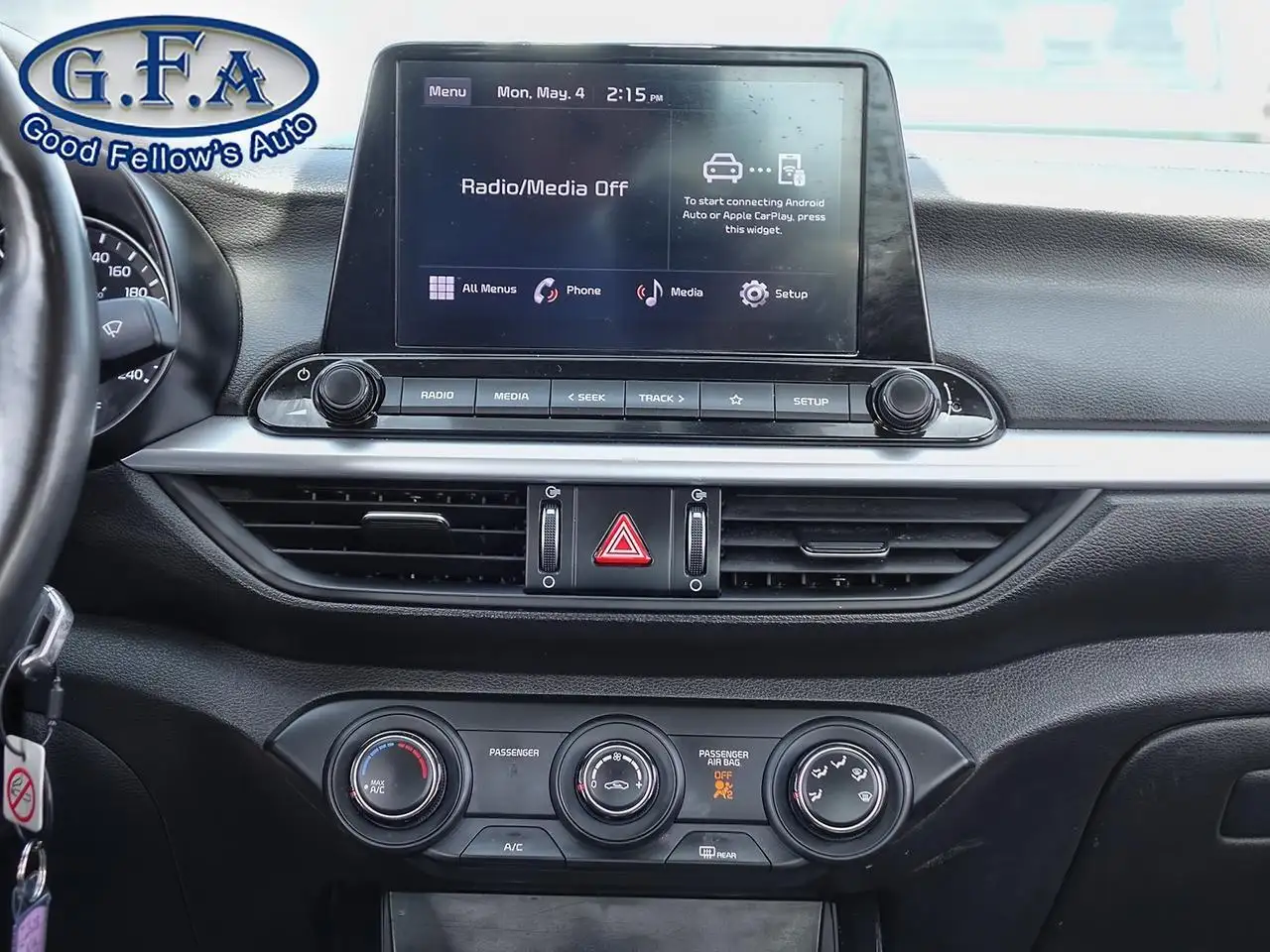 Kia Forte снимка Kia Forte