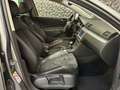 Volkswagen Passat Variant Highline 2.0 TDI DPF DSG Pickerlneu Gris - thumbnail 26