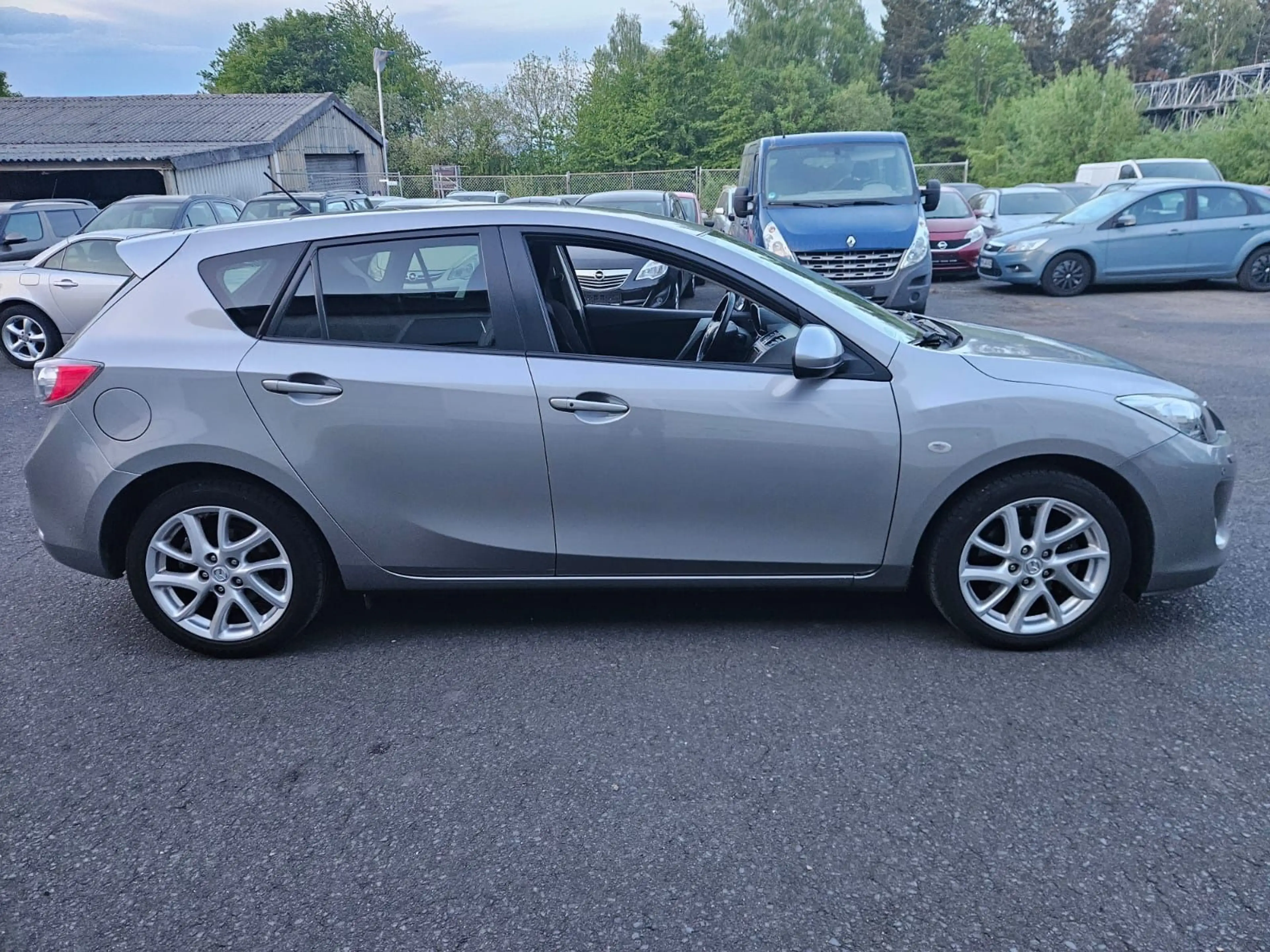 Mazda 3 Lim. Sports-Line — photo 2