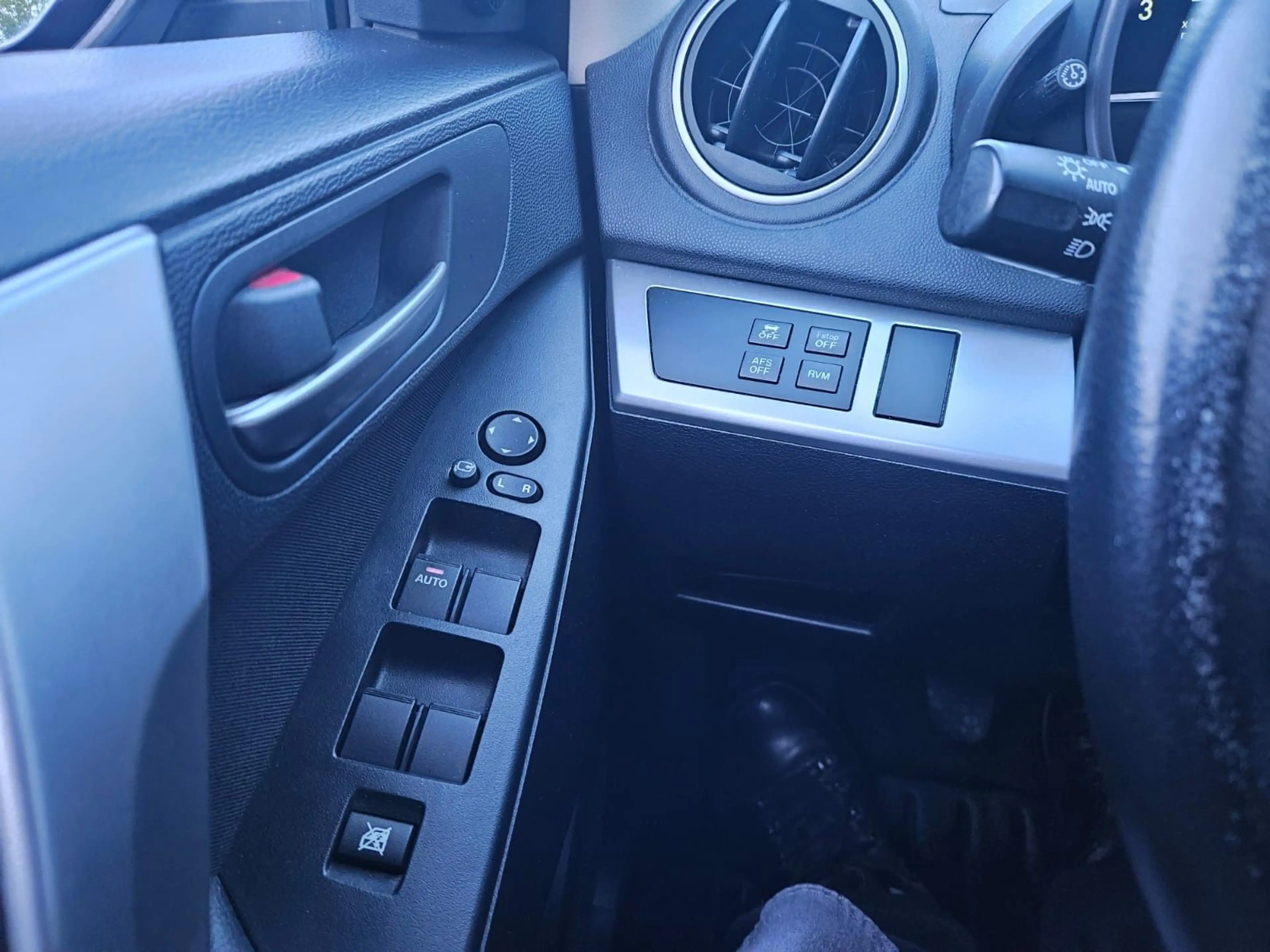 Mazda 3 Lim. Sports-Line — photo 11
