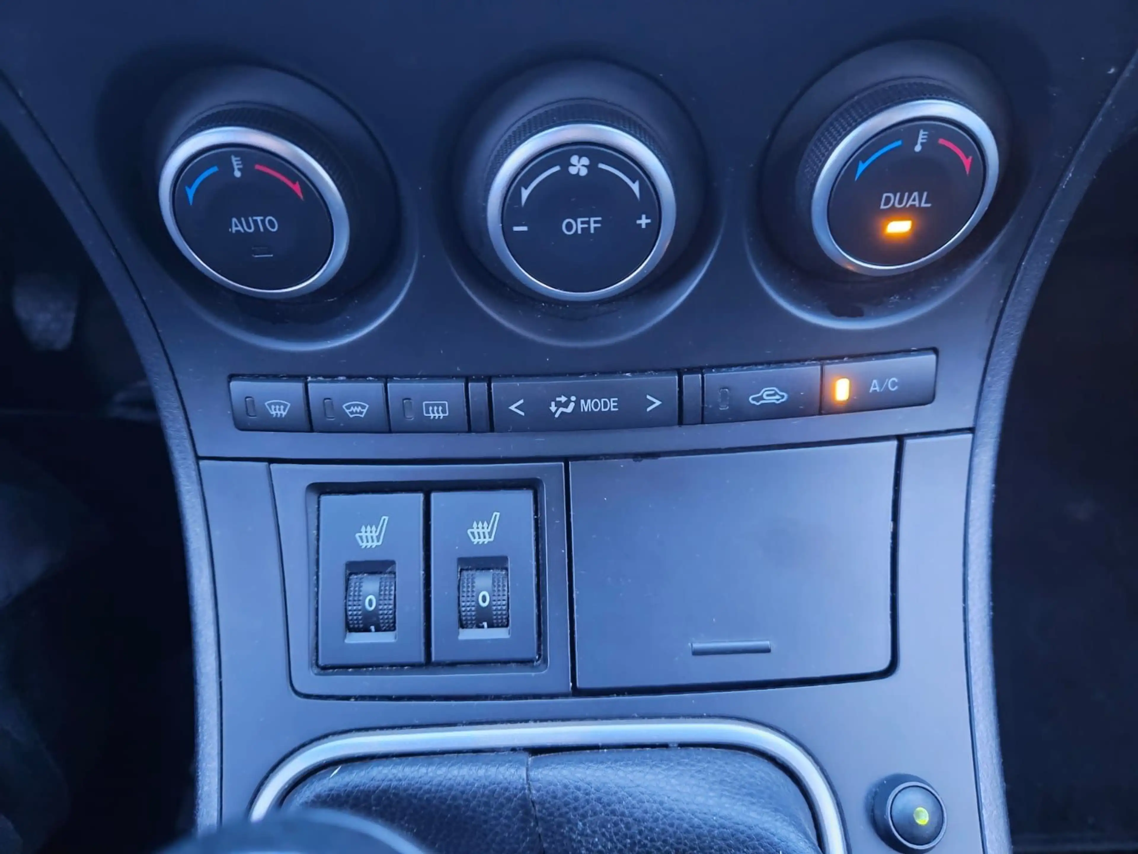 Mazda 3 Lim. Sports-Line — photo 15