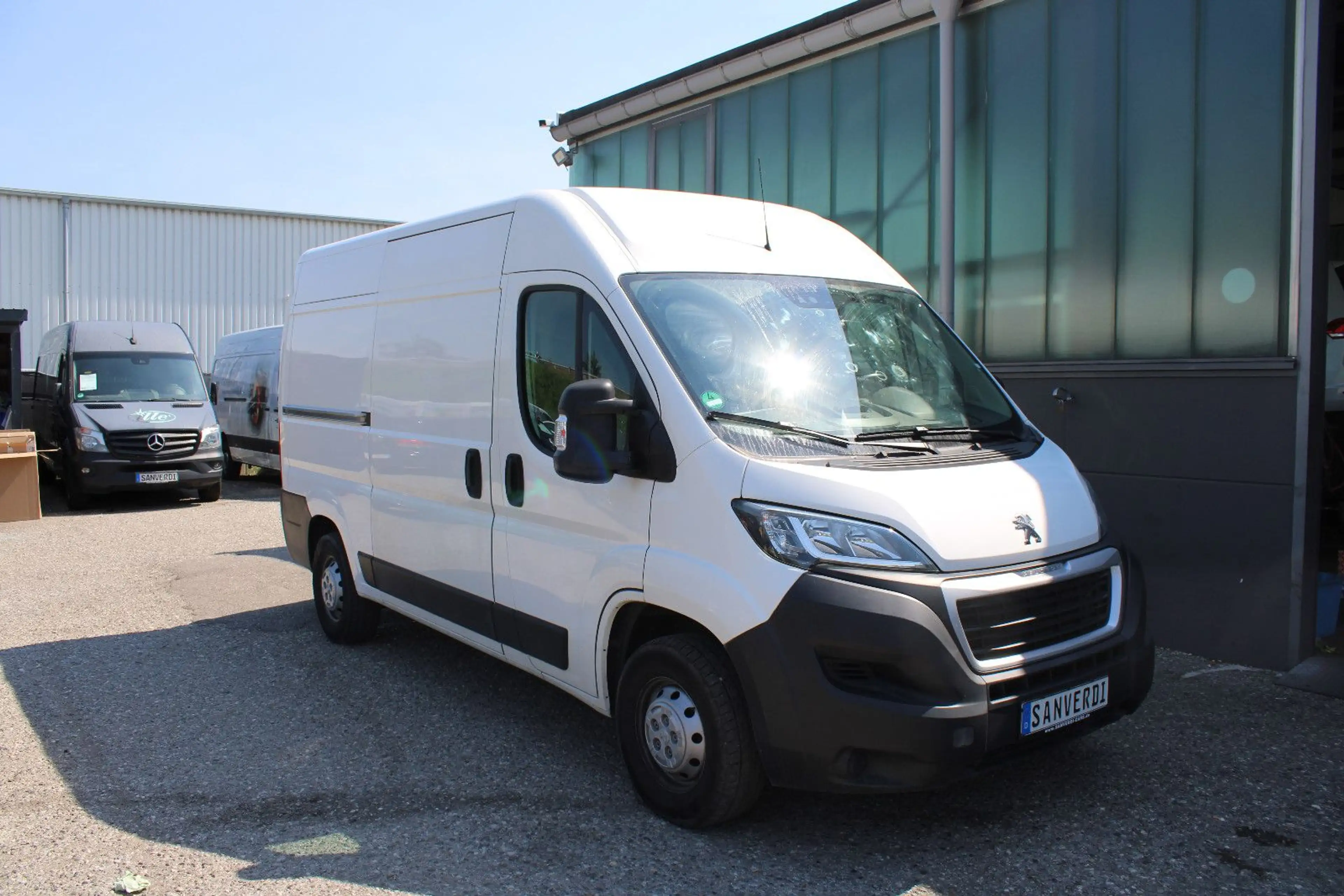 Peugeot Boxer 2.2 HDI ADVANTAGE EDITION FAP HOCH KLIMA — photo 2