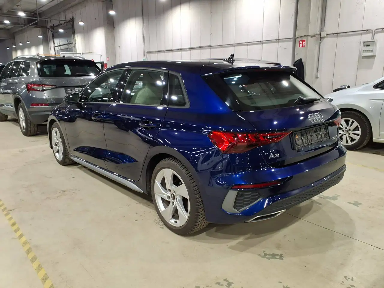 Audi A3 Sportback 30 TFSI S line APP GPS CAMERA CAPT 360 MATRIX CUIR, миниатюра 2
