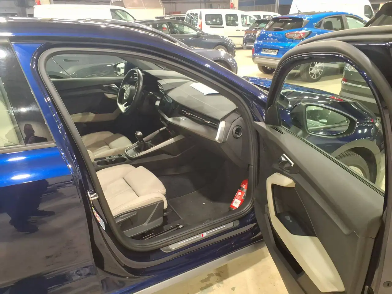 Audi A3 Sportback 30 TFSI S line APP GPS CAMERA CAPT 360 MATRIX CUIR, миниатюра 5