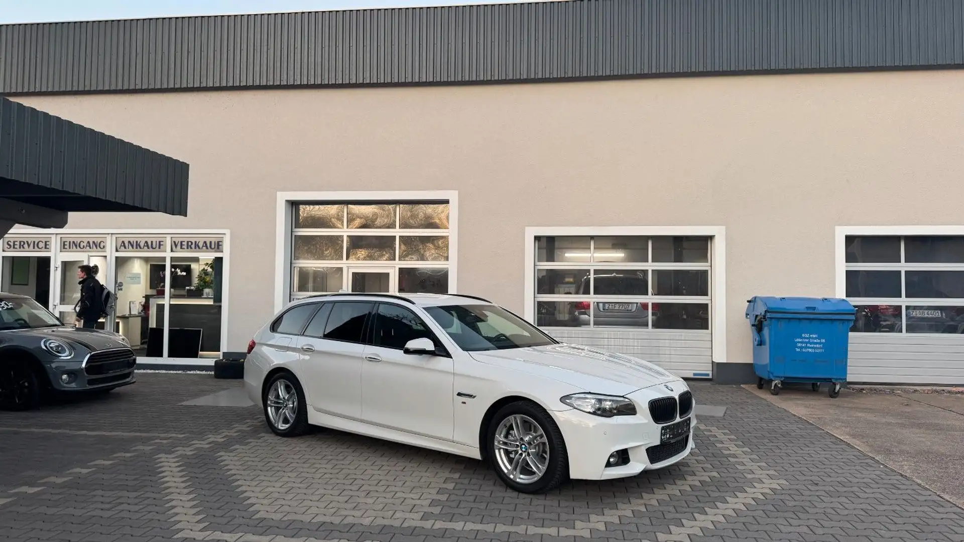 BMW 520 d xDrive MSportpaket Kam DAB Navi Prof HeadUp Weiß - 1