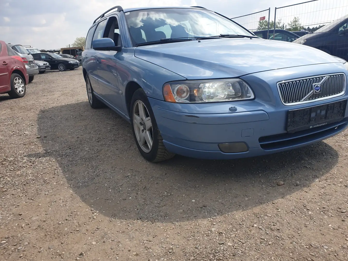 Volvo V70 V70 D5 Aut. Blau - 1