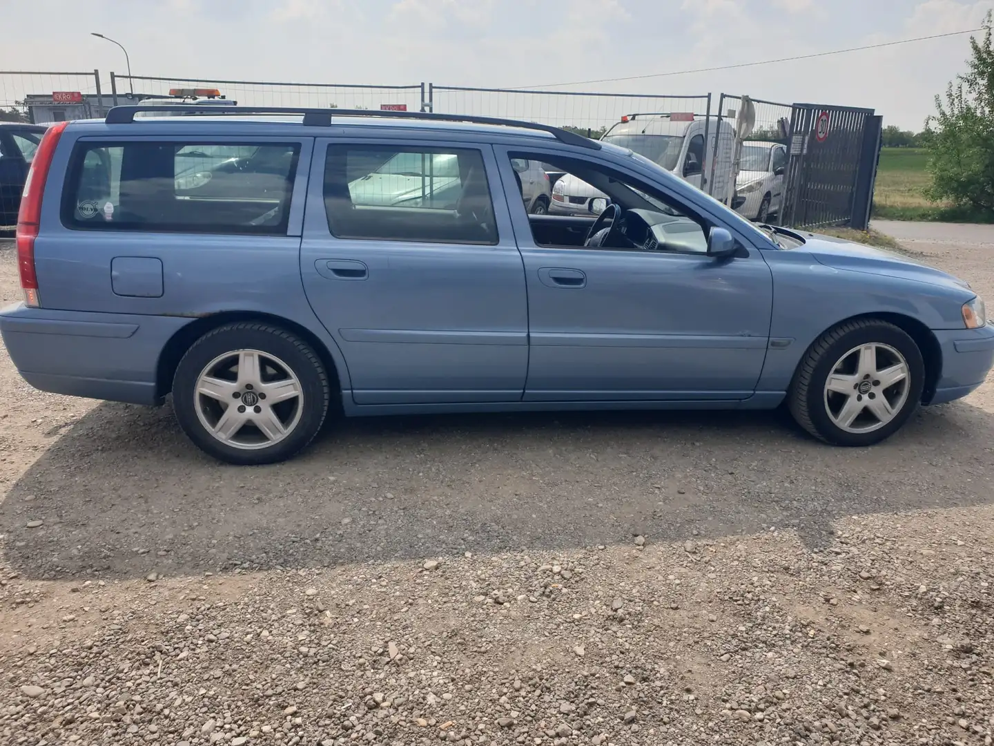 Volvo V70 V70 D5 Aut. Blau - 2