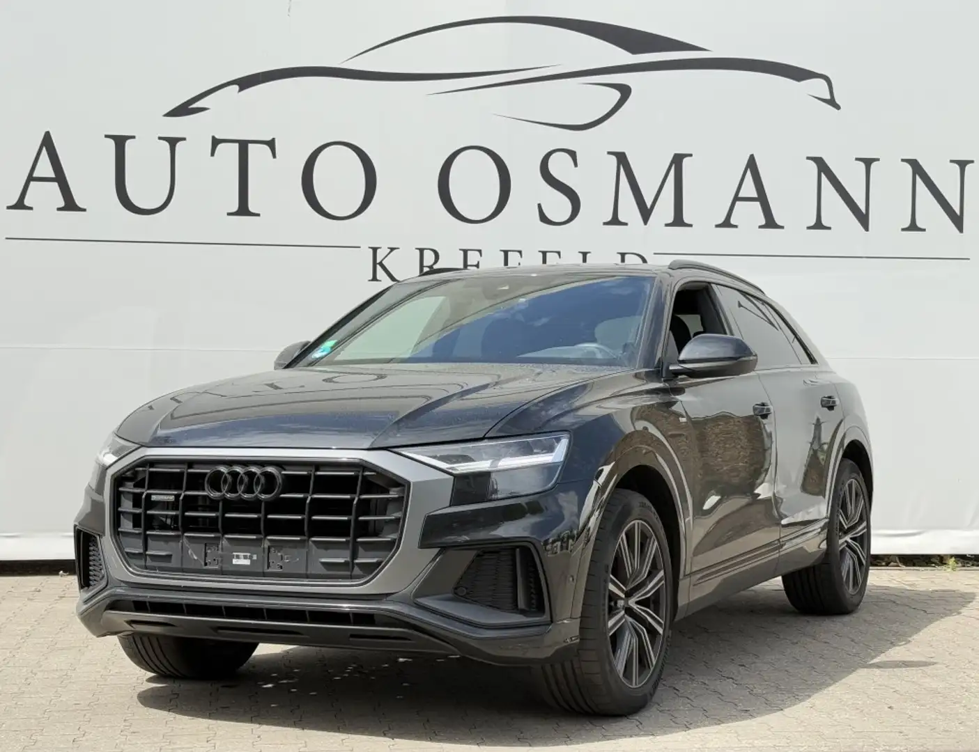 Audi Q8 45 TDI quattro tiptronicS line Sport   AHK Schwarz - 1