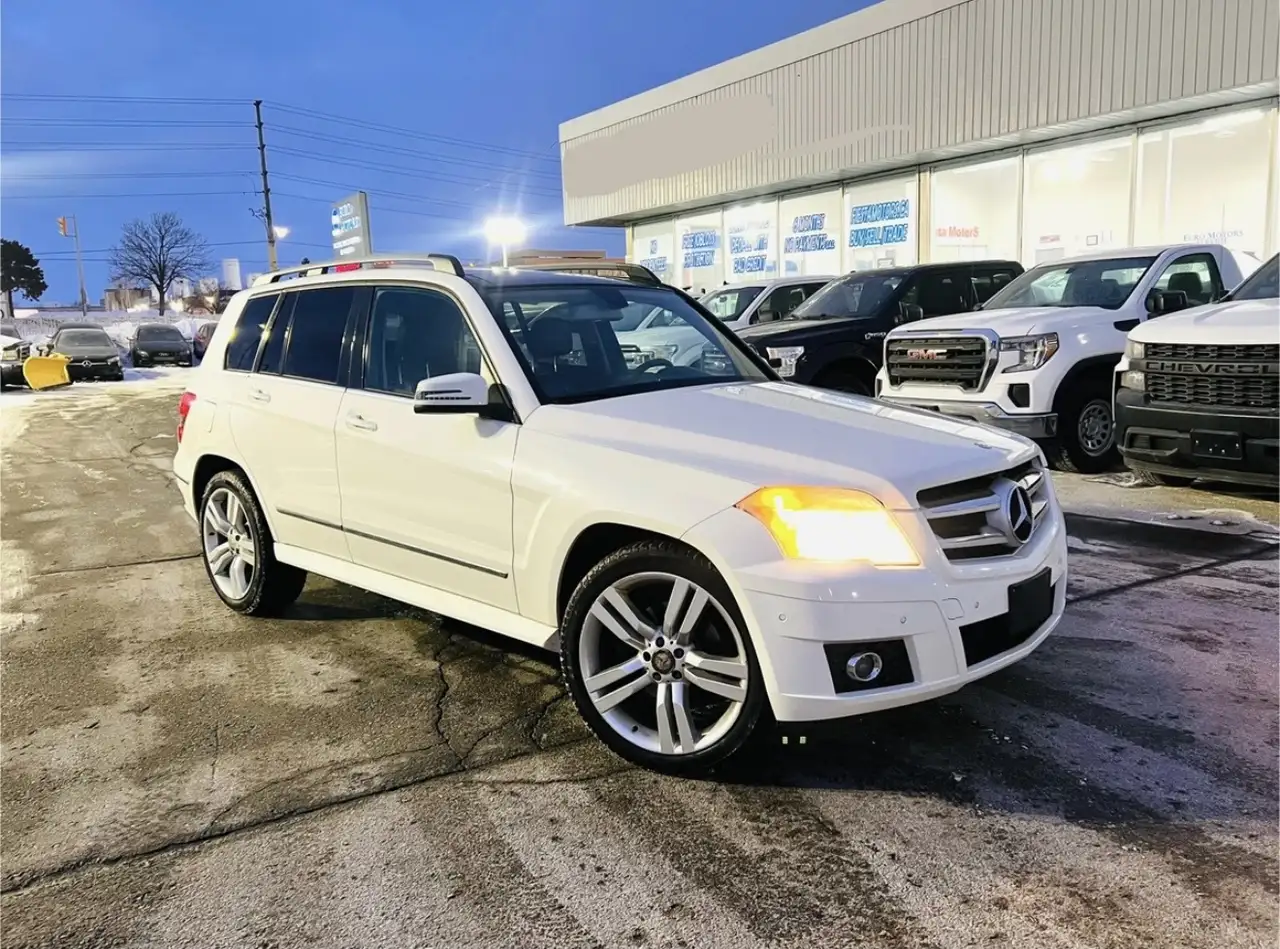 Mercedes-Benz GLK-Class снимка Mercedes-Benz GLK-Class