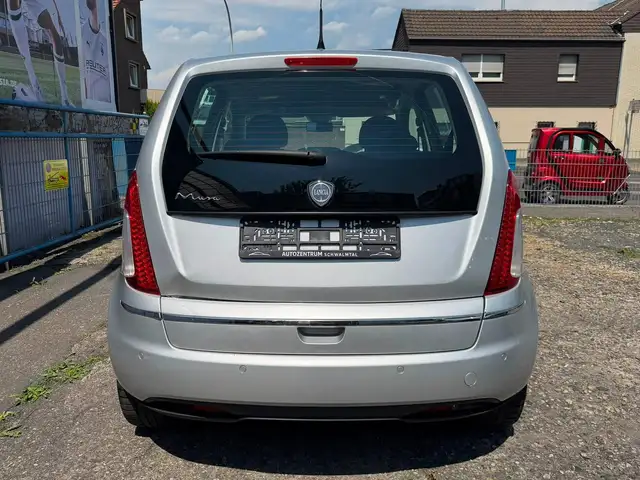 Lancia Musa view 6