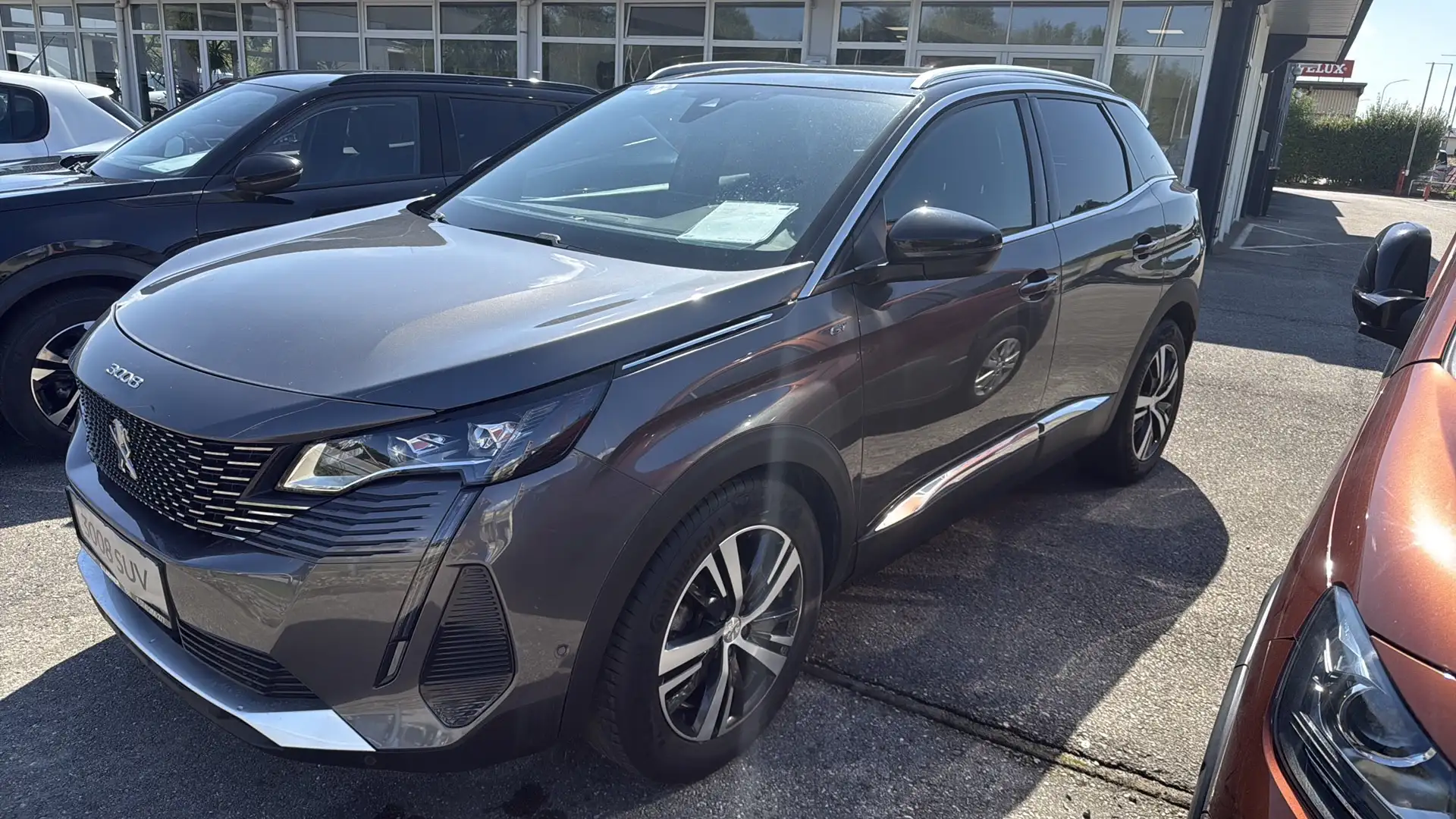 Peugeot 3008 GT BlueHDi EAT8 130 Grau - 1
