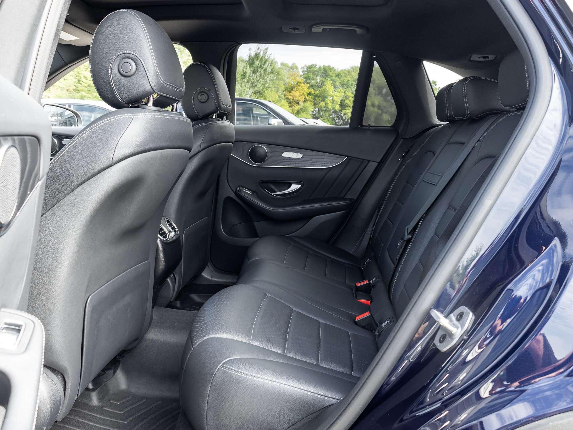 used 2022 Mercedes-Benz GLC car, priced at $28,995