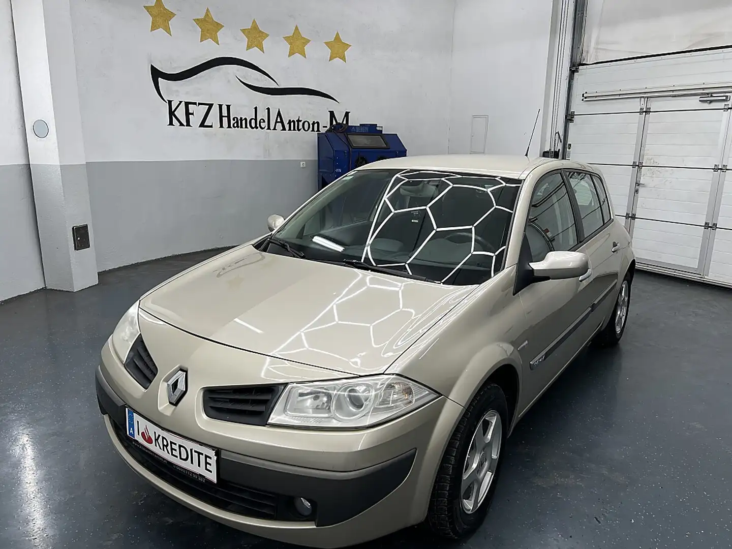 Renault Megane Mégane Dynamique Luxus 1,6 16V* SOFORT FINANZIE... Gold - 1