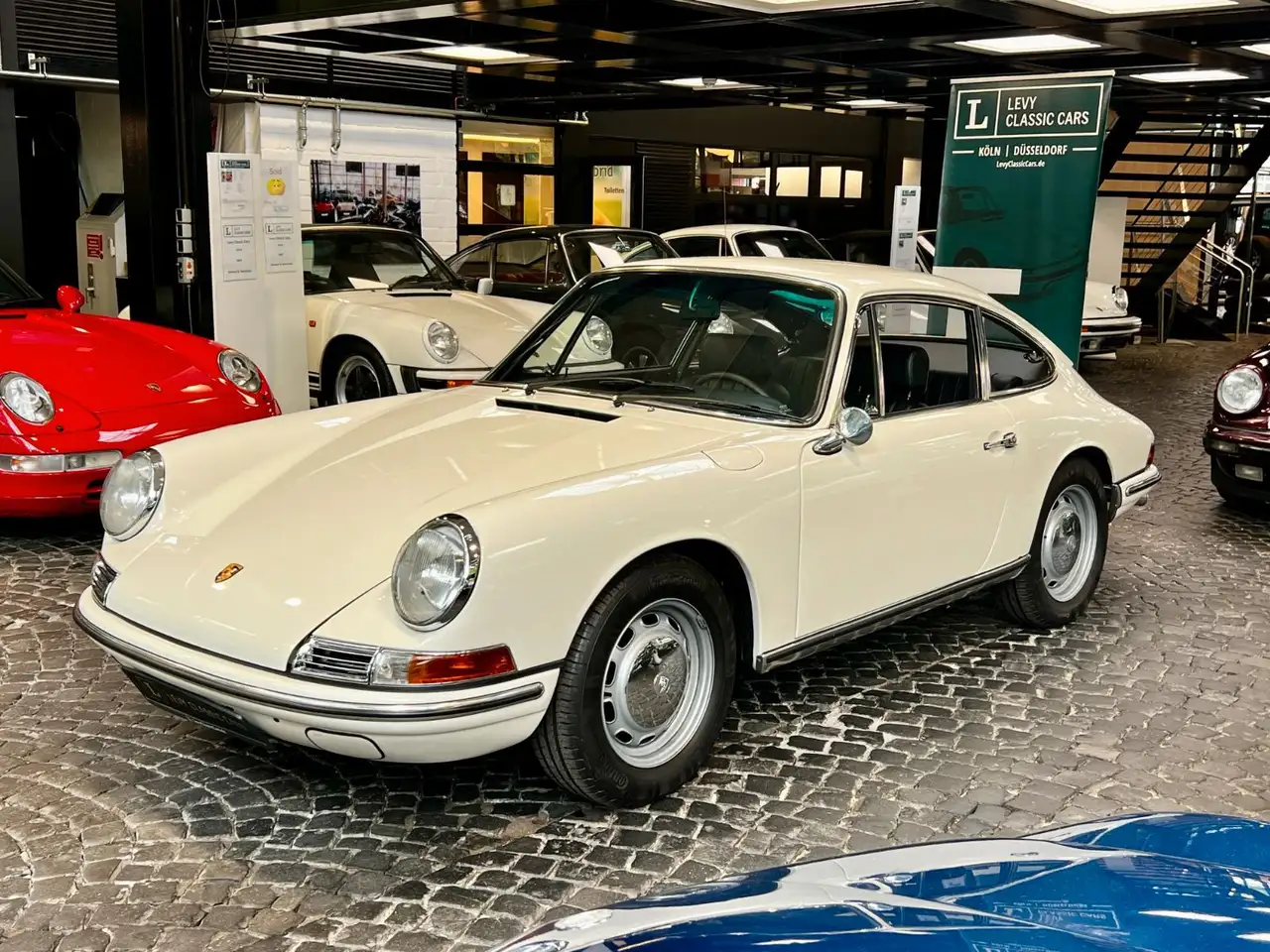 Porsche 911 L 2,0 Coupe SWB restauriert L= Luxus, foto 9