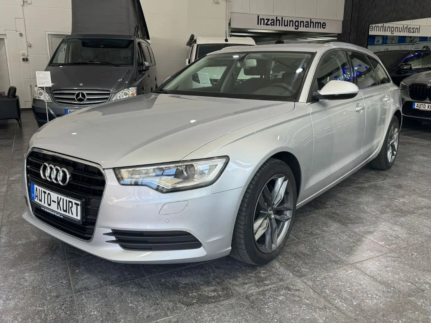 Audi A6 Avant 2.0 TDI ultra*Navi*Xenon*Shz*GRA*Euro6! Zilver - 2