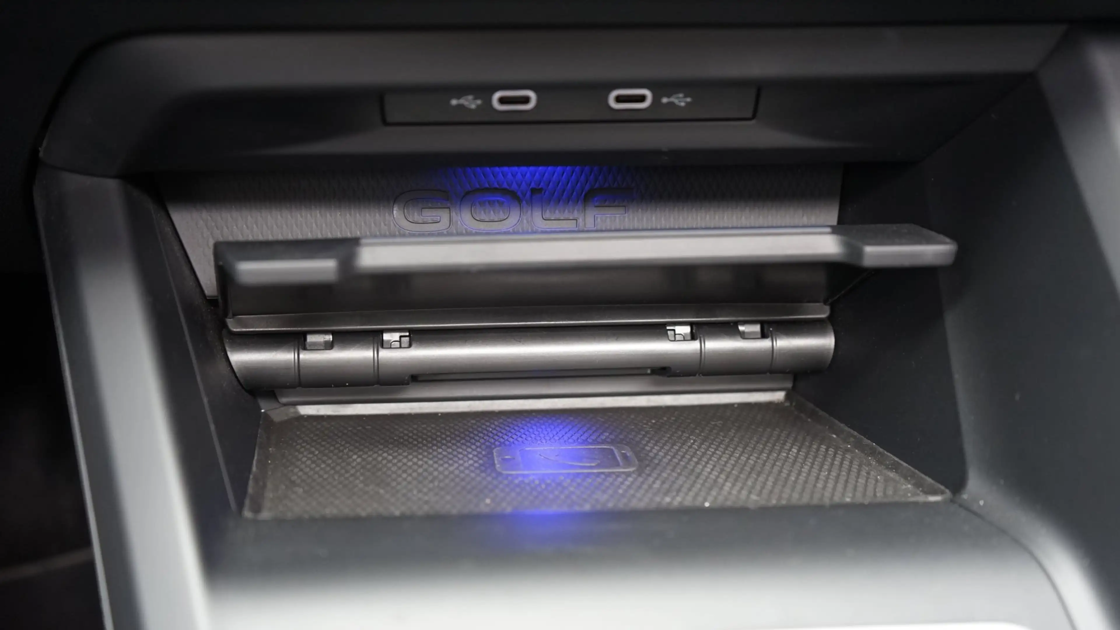 Volkswagen Golf GTE 8 VIII AUTOMAAT|ACC|AMBIANCE|CAMERA|CARPLAY|IQ LIG — photo 32