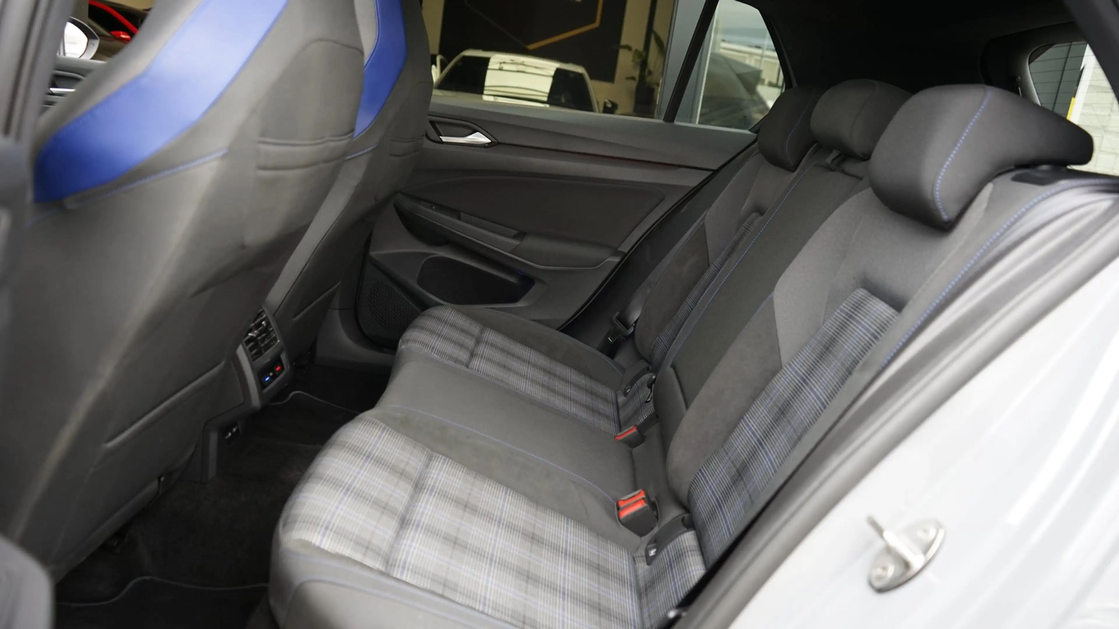 Volkswagen Golf GTE 8 VIII AUTOMAAT|ACC|AMBIANCE|CAMERA|CARPLAY|IQ LIG — photo 36