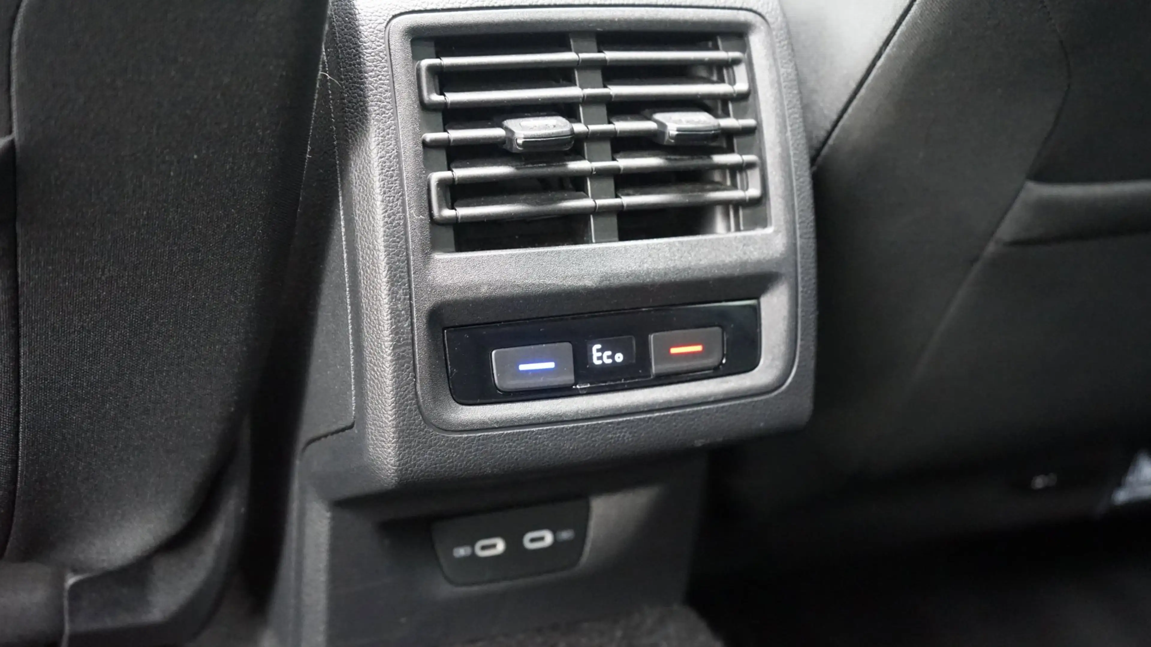 Volkswagen Golf GTE 8 VIII AUTOMAAT|ACC|AMBIANCE|CAMERA|CARPLAY|IQ LIG — photo 37