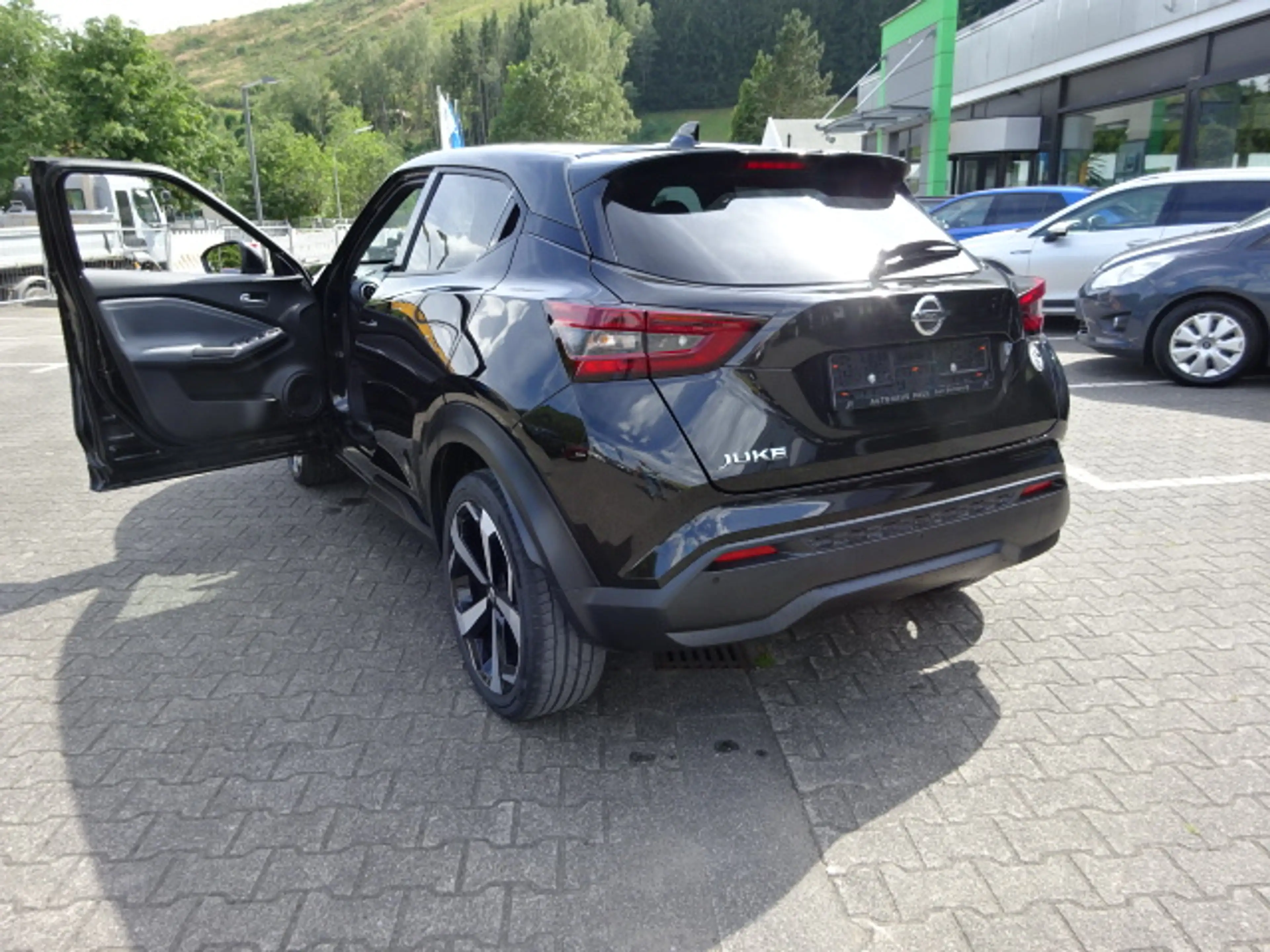 Nissan Juke Tekna*DCT 7-Gang*Navi*ACC*PDC*Assist 360Grad — photo 3