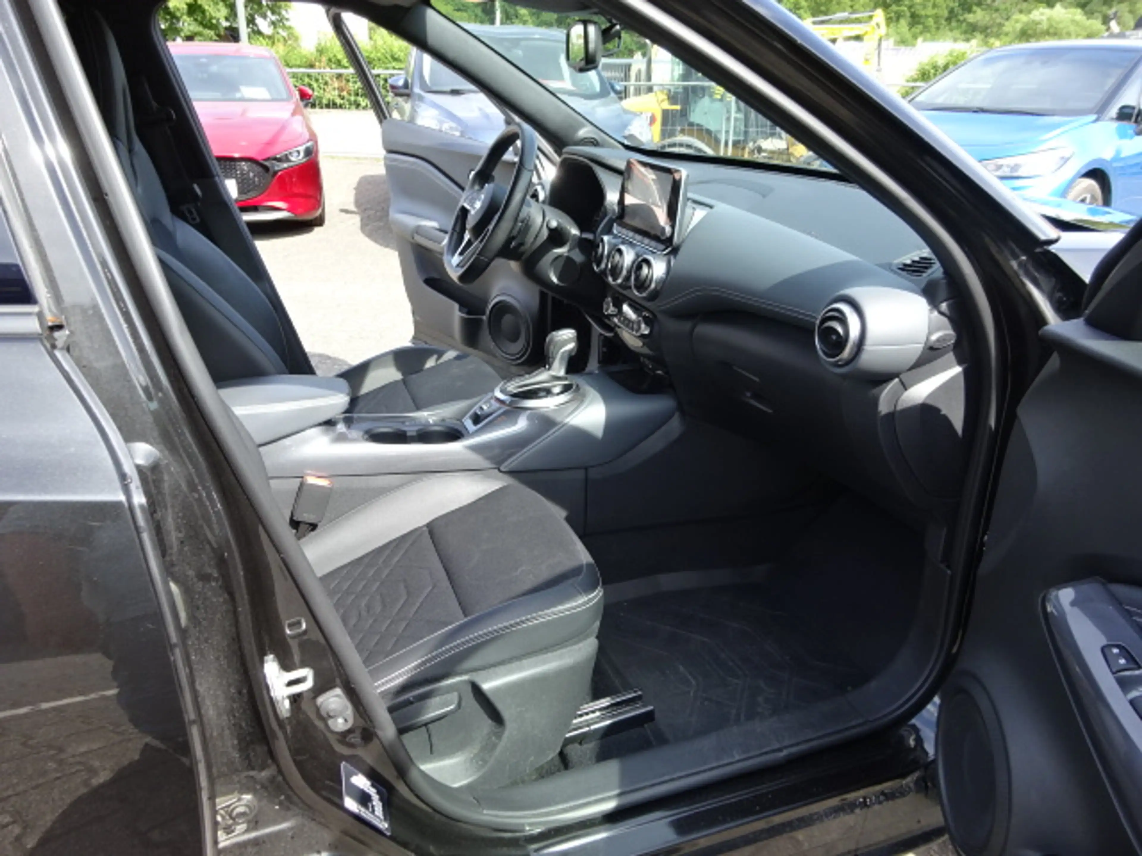 Nissan Juke Tekna*DCT 7-Gang*Navi*ACC*PDC*Assist 360Grad — photo 13