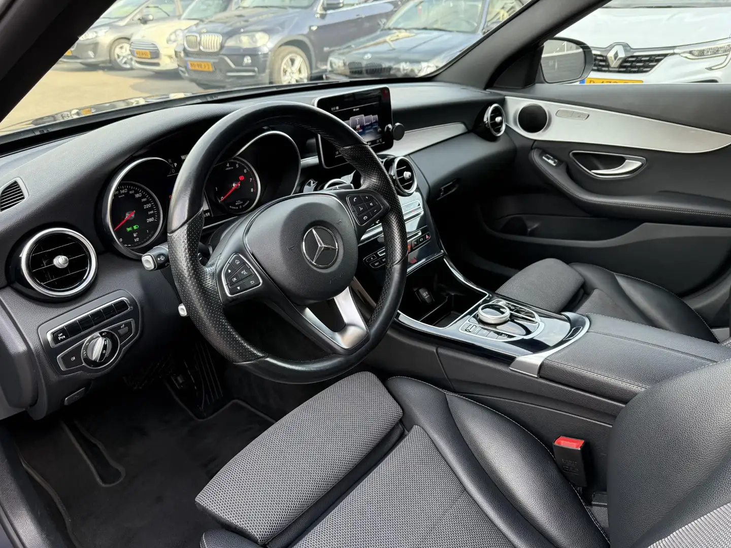 Mercedes-Benz C 350 e Edition Avantgarde Grijs - 2