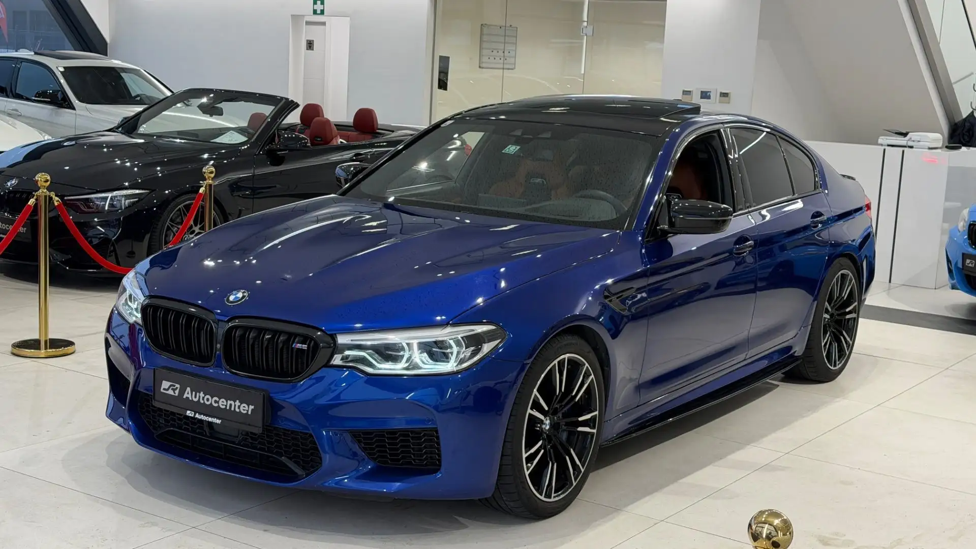 BMW M5 Aut. Blau - 1