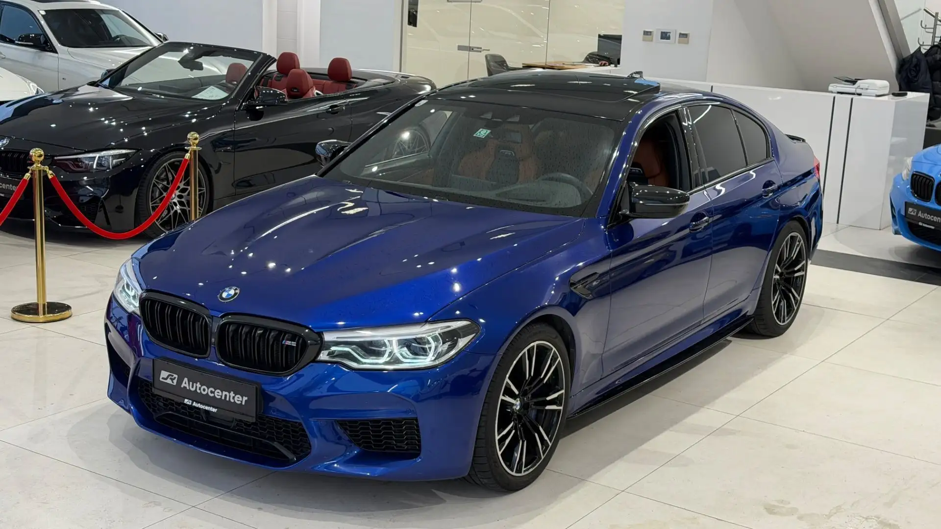 BMW M5 Aut. Blau - 2
