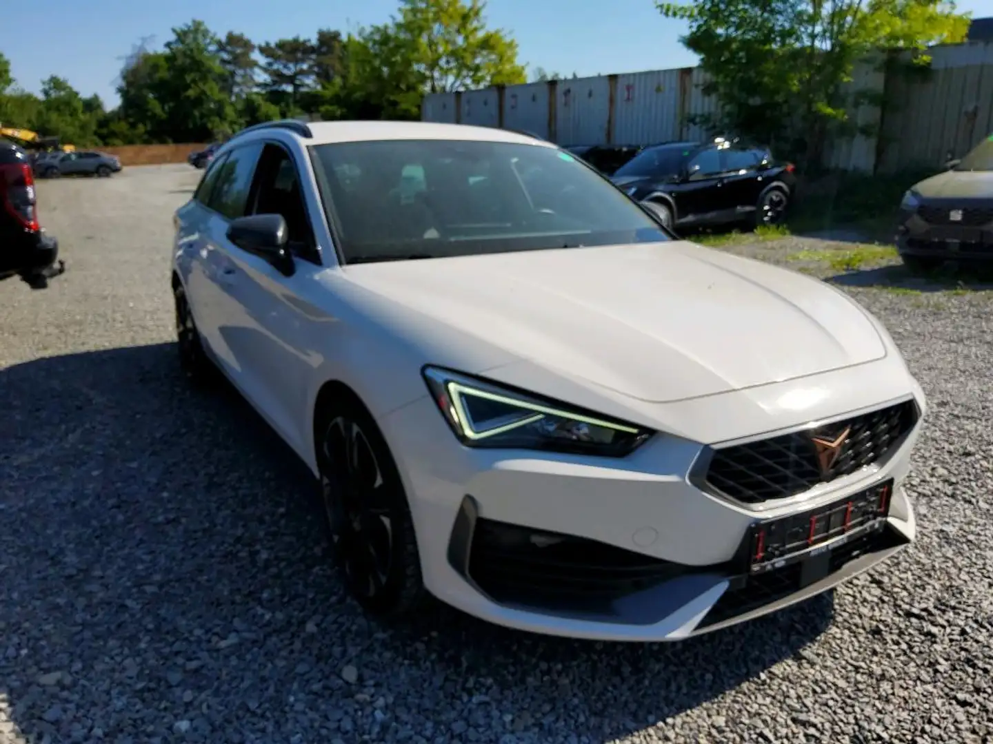CUPRA Leon TSI VZ e-Hybrid *ACC*KAM*SHZ*CARPLAY*LED* Bianco - 2