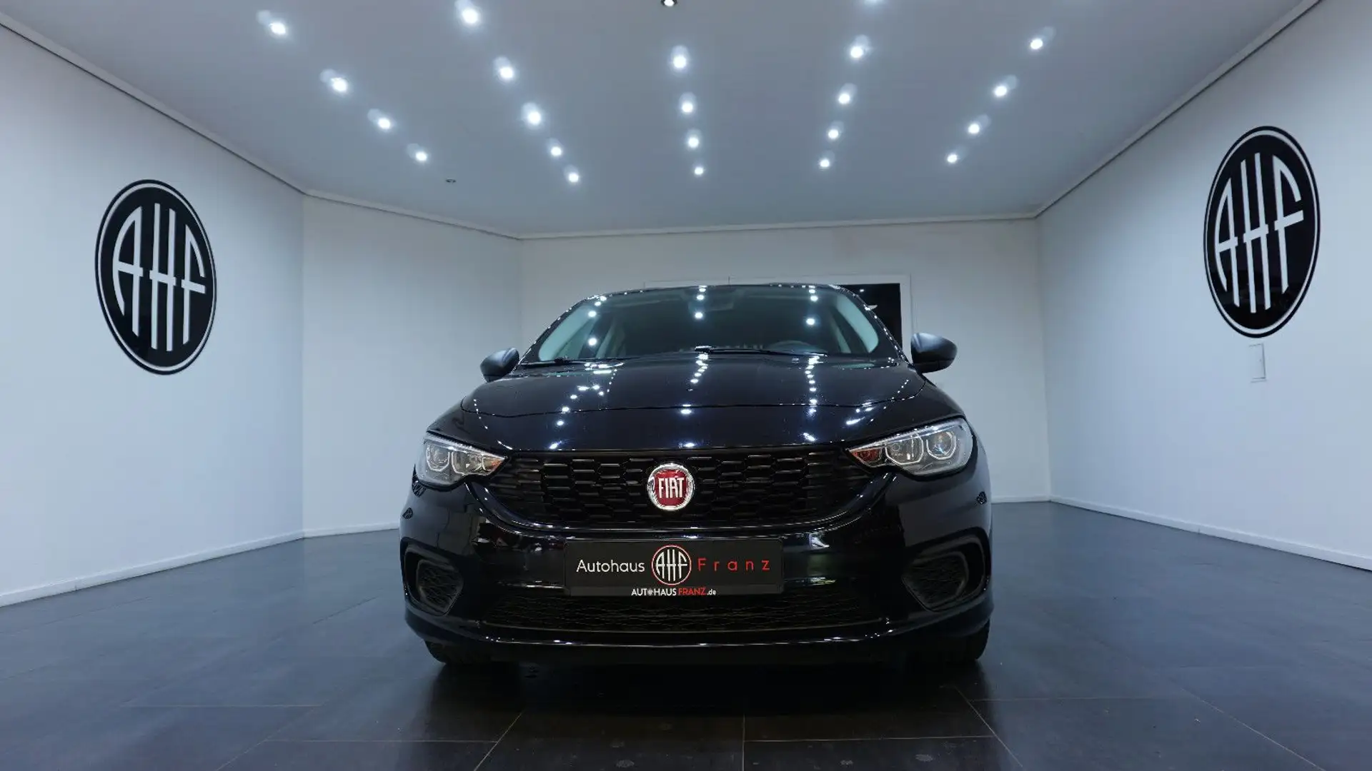 Fiat Tipo Street*SHZ*USB*PDC*1HD - 2