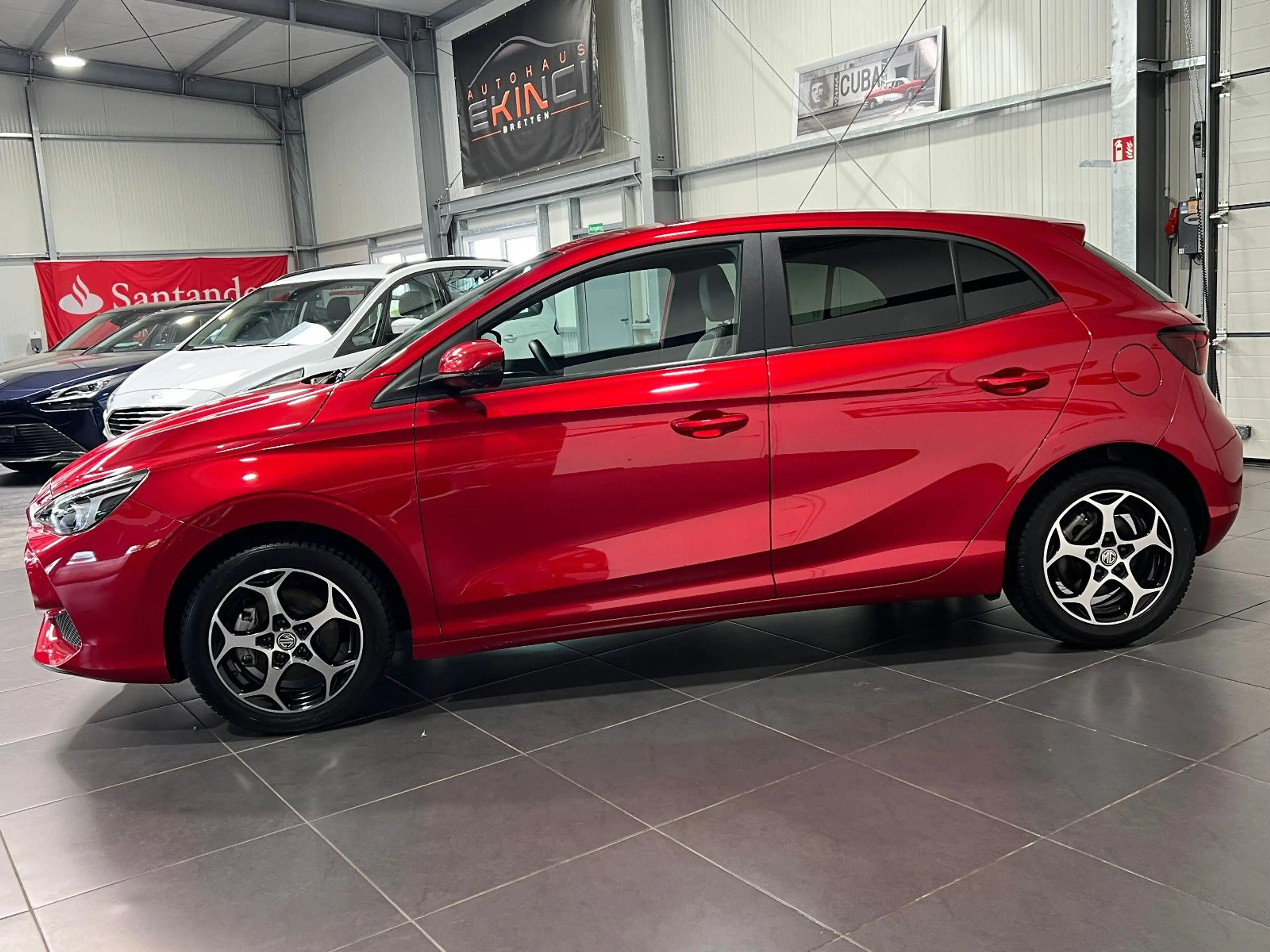 MG MG3 1.5 Hybrid+ Automatik **LED*Navi*Kamera** — photo 3