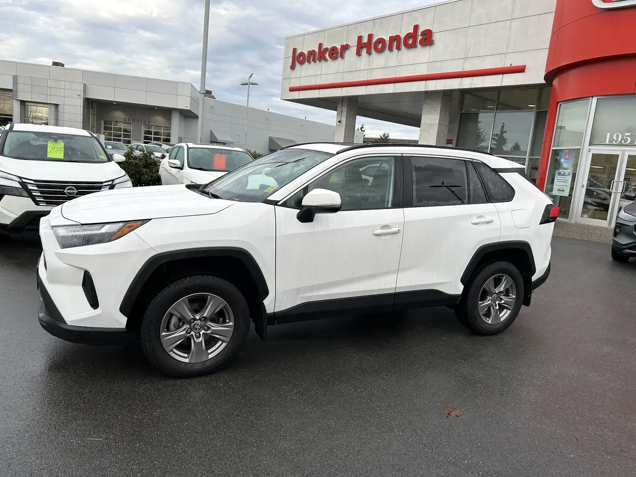 Toyota RAV 4 снимка Toyota RAV 4