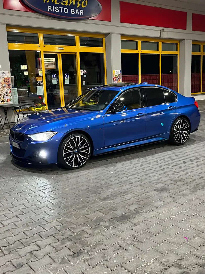 BMW 335 335dA xdrive Msport Bleu - 1