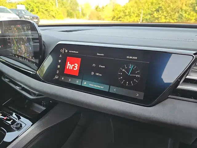 Audi S5 view 11