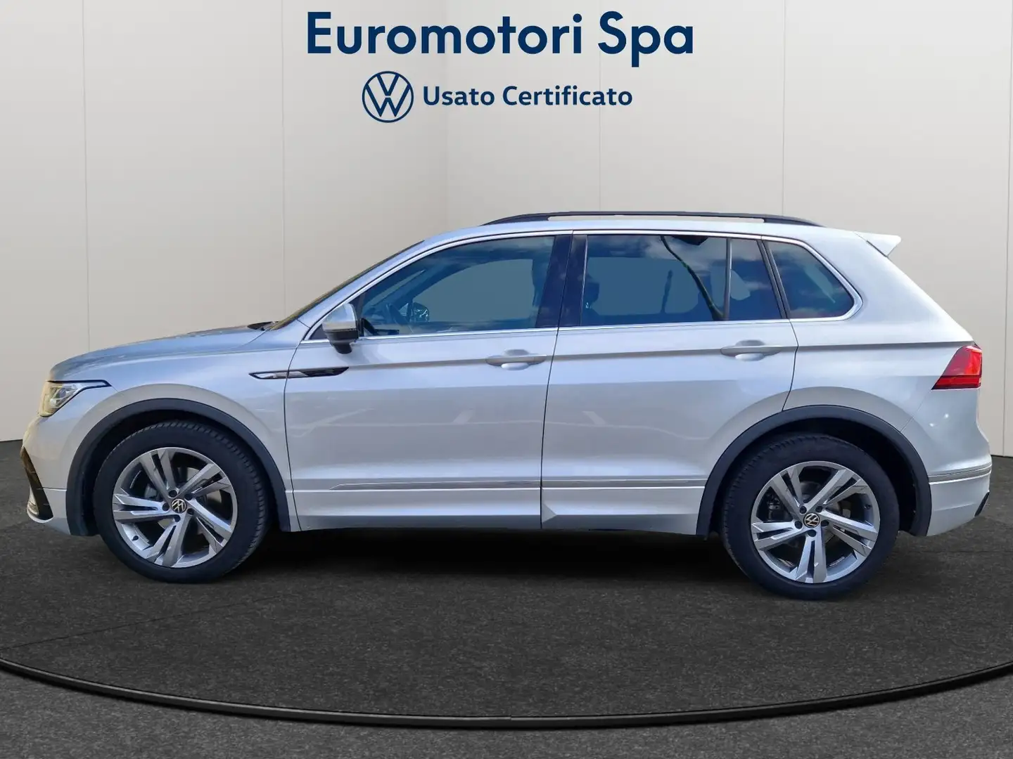 Volkswagen Tiguan Tiguan 2.0 tdi R-Line 150cv dsg Argento - 2