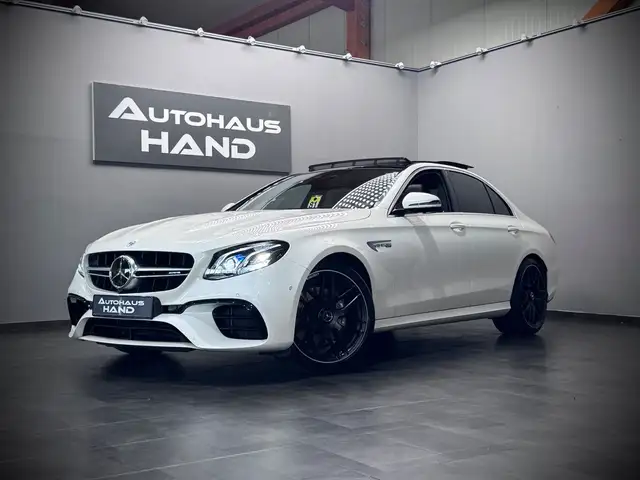 Mercedes-Benz E 63 AMG E63*AMG*4Matic+*Pano*LED*Navi*ACC*Burmester*