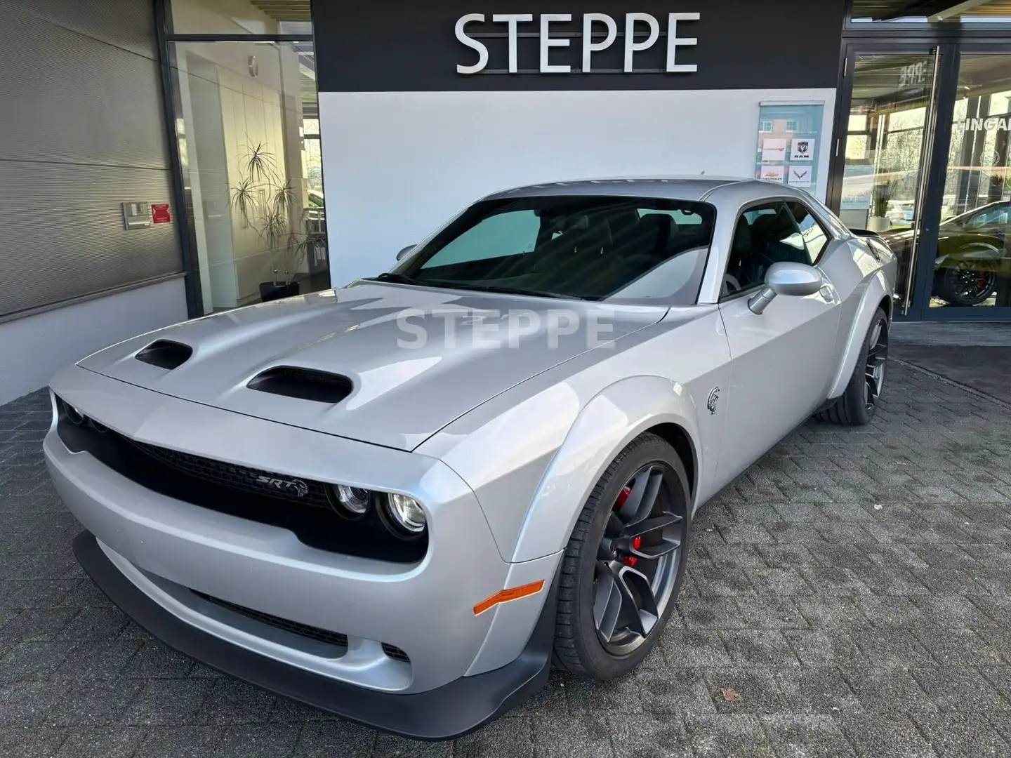 Dodge Challenger Hellcat Widebody 6,2 8Gg.AT Jailbreak Silver - 1