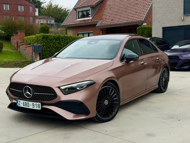 Mercedes-Benz A 200 200 d AMG *Toit Pano/ Caméra 360/Garantie* Full