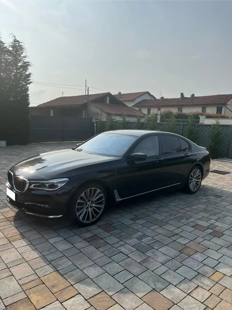 BMW 730 730d xdrive - 1